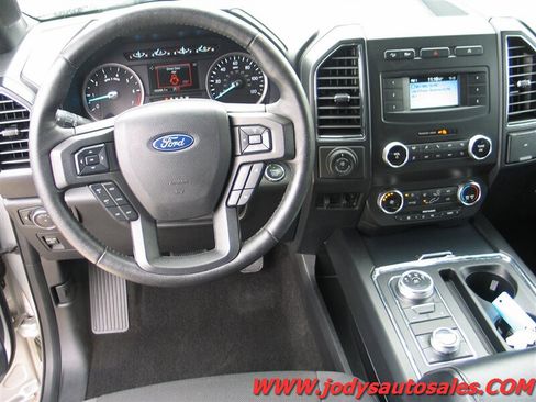 Used 2019 Ford Expedition Max XL AWD/4WD image 6
