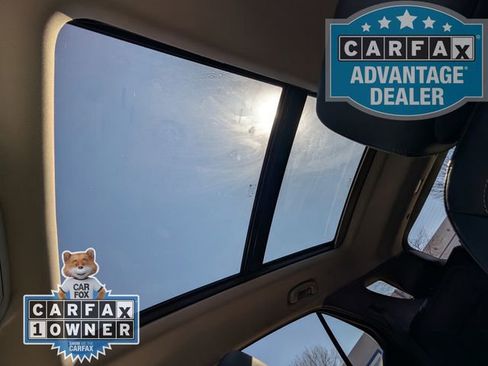 Used 2023 Chevrolet Equinox Premier image 12