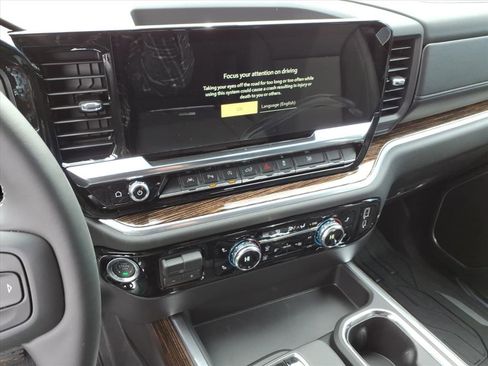 New 2026 GMC Sierra 1500 Elevation w/ Elevation Premium Package image 14