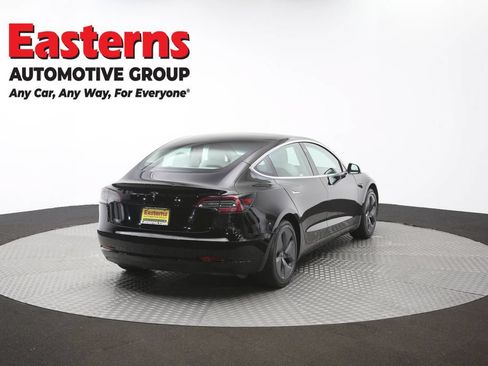 Used 2020 Tesla Model 3 Standard Range RWD image 34