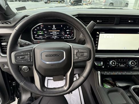 Certified 2025 GMC Sierra 3500 Denali Ultimate image 16