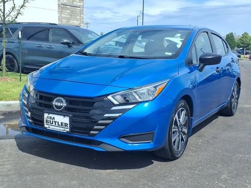 Used 2024 Nissan Versa S w/ S Plus Package FWD image 2