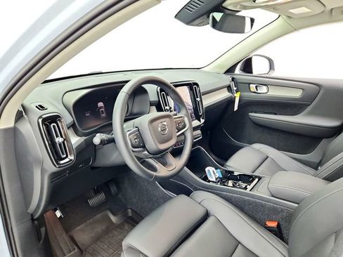 New 2026 Volvo XC40 B5 Plus w/ Protection Package Premier image 16