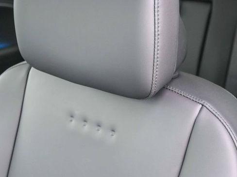 New 2026 Hyundai Ioniq 9 SEL image 28