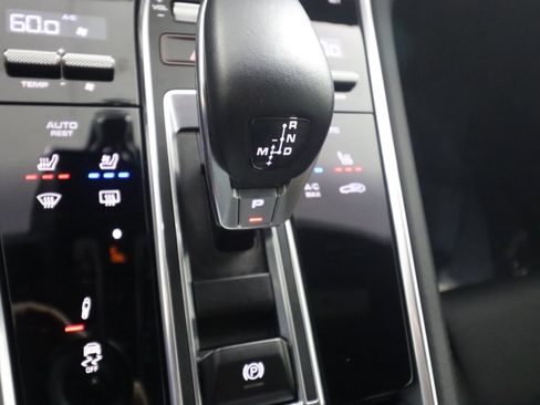 Certified 2022 Porsche Panamera Turbo S image 23