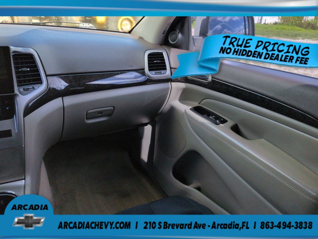 Used 2012 Jeep Grand Cherokee Laredo RWD image 16