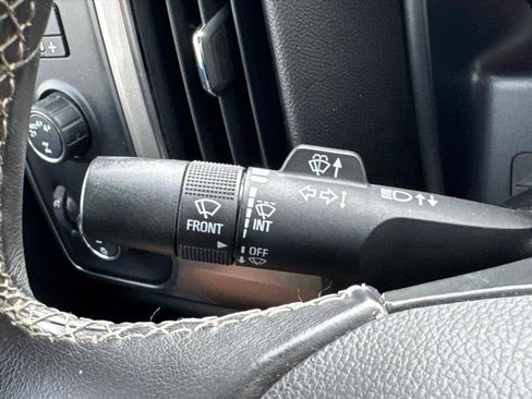 Used 2018 Chevrolet Silverado 1500 LT w/ All Star Edition AWD/4WD image 24