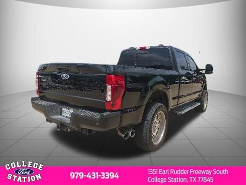 Used 2022 Ford F250 Lariat w/ Lariat Ultimate Package AWD/4WD image 5