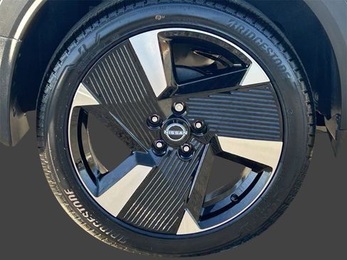 New 2026 Nissan Kicks SR image 7