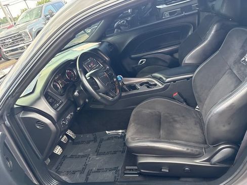 Used 2023 Dodge Challenger R/T Scat Pack w/ Plus Package RWD image 8
