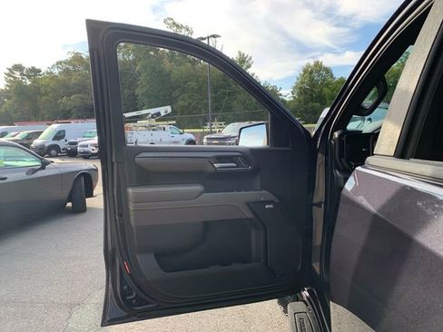 Certified 2022 Chevrolet Silverado 1500 ZR2 w/ Technology Package image 19