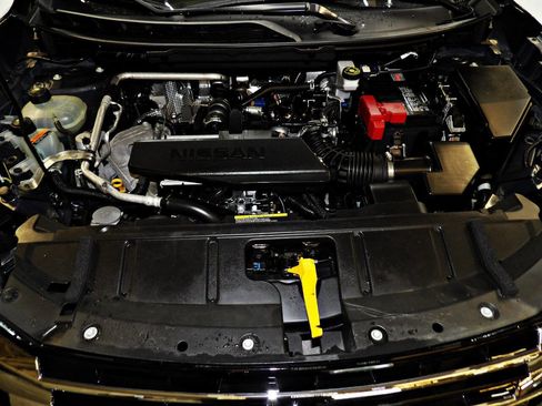 Used 2024 Nissan Rogue S AWD/4WD image 22