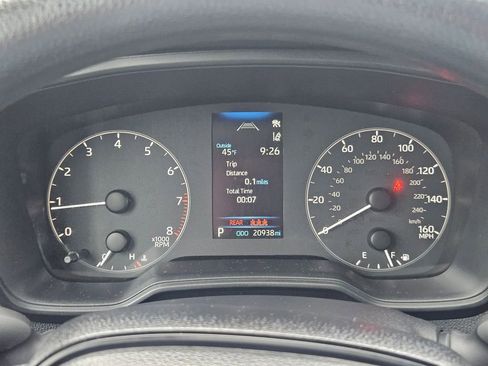 Used 2025 Toyota Corolla LE image 16