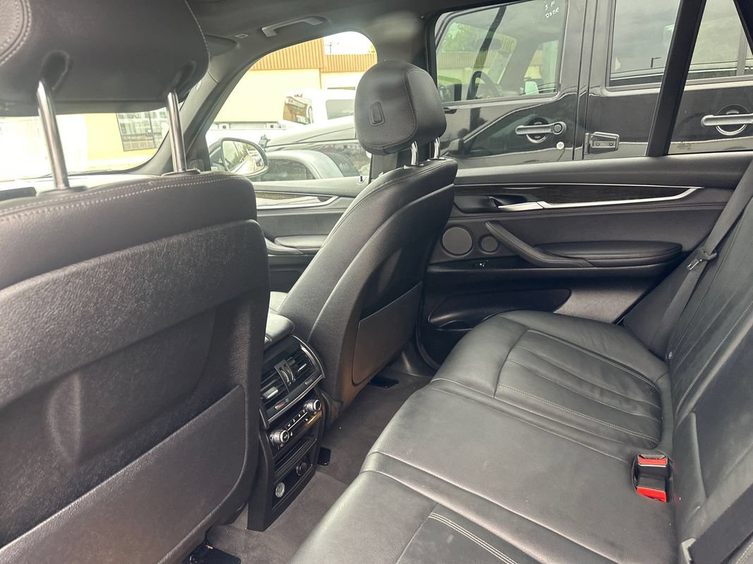 Used 2017 BMW X5 xDrive35i w/ Premium Package AWD/4WD image 31