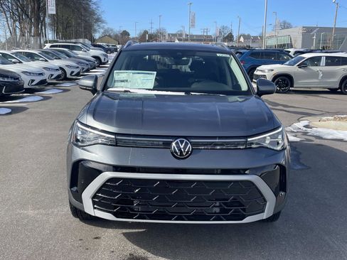 New 2026 Volkswagen Taos SEL AWD/4WD image 2