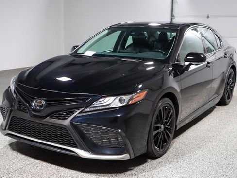 Used 2024 Toyota Camry XSE FWD image 29