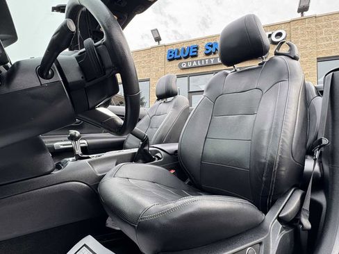 Used 2016 Ford Mustang GT Premium image 32