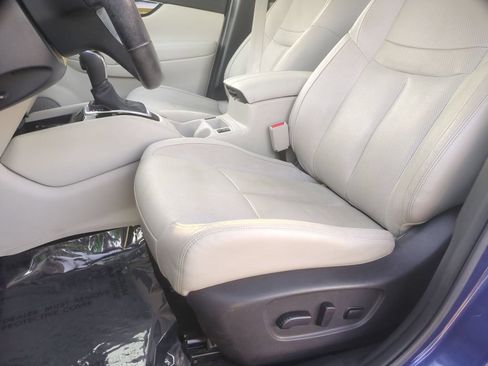 Used 2019 Nissan Rogue Sport SL AWD/4WD image 13