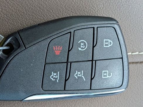 Used 2023 Chevrolet Tahoe High Country image 32