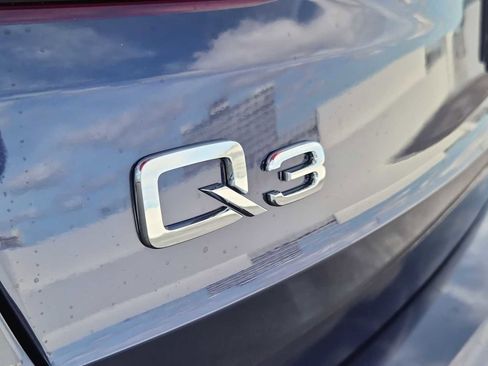 New 2025 Audi Q3 2.0T Premium image 10