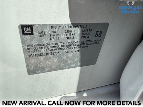 Used 2018 Chevrolet Impala LT w/ LT Entertainment Package FWD image 11