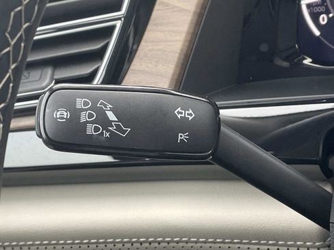 Certified 2025 Volkswagen Atlas SE w/ Panoramic Sunroof Package image 26