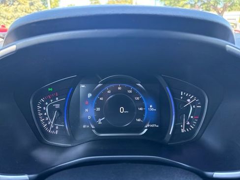 Used 2020 Hyundai Santa Fe Limited image 17