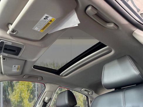 Used 2023 Honda Civic EX-L image 21