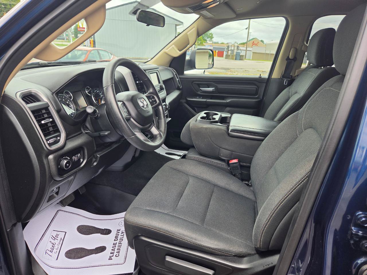 Used 2019 RAM 1500 Tradesman AWD/4WD image 9