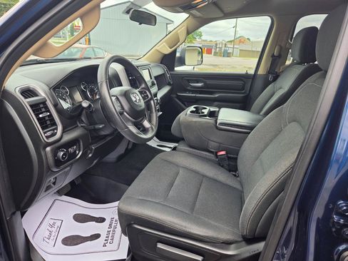 Used 2019 RAM 1500 Tradesman AWD/4WD image 9