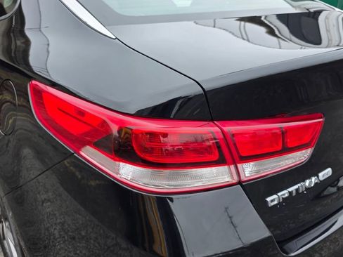 Used 2020 Kia Optima LX FWD image 45