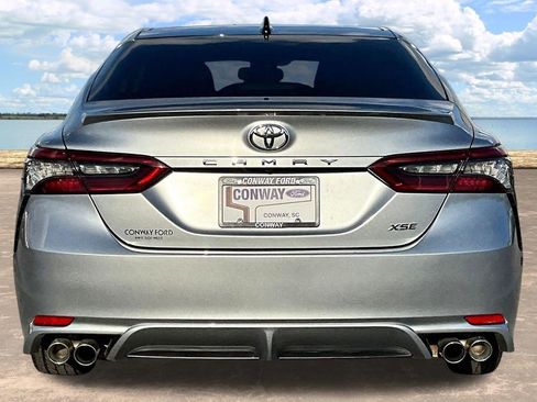 Used 2021 Toyota Camry XSE image 7