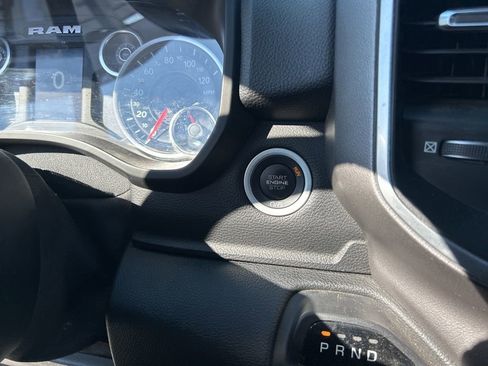 Used 2019 RAM 1500 Big Horn image 19