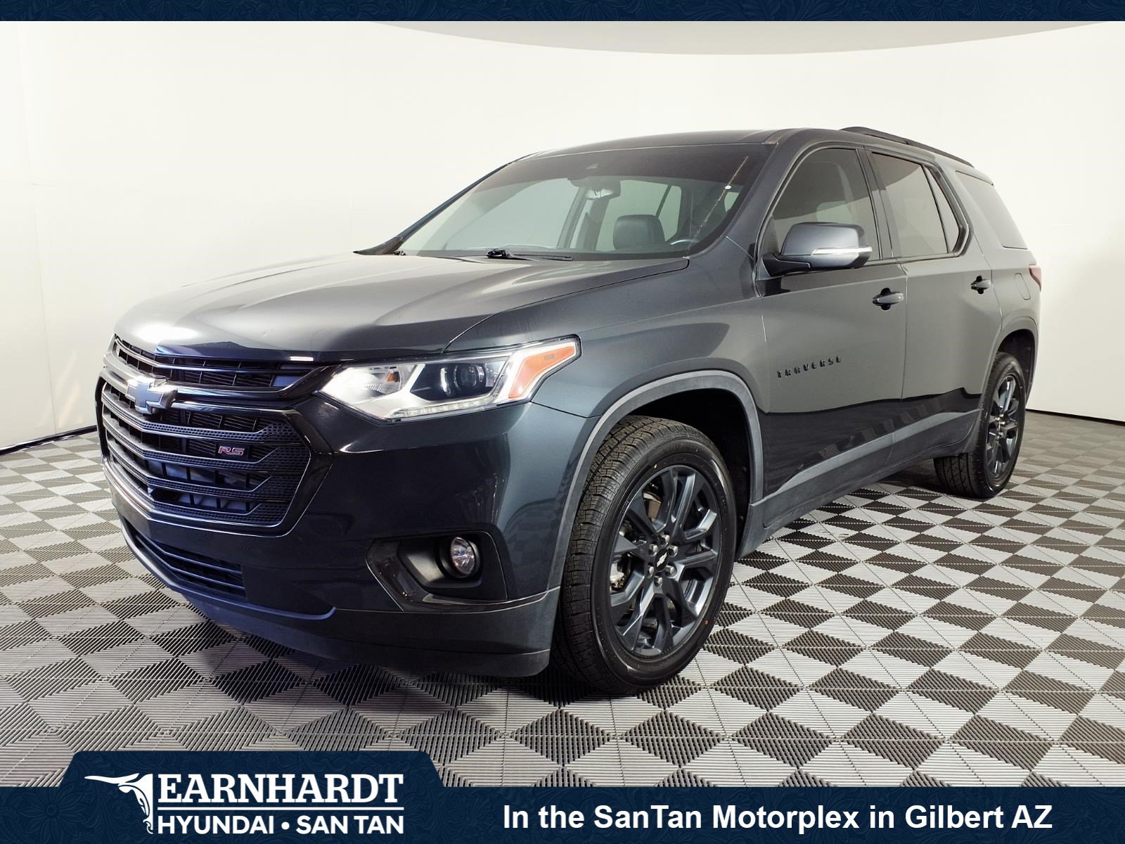 Used 2021 Chevrolet Traverse RS FWD image 1