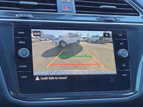 Used 2024 Volkswagen Tiguan SEL R-Line w/ MDO Package, Two-Row image 16