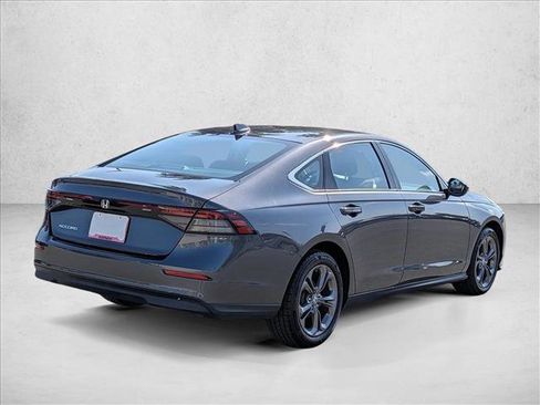 Used 2023 Honda Accord EX image 5
