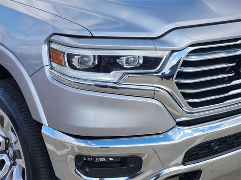 Used 2021 RAM 1500 Limited image 9