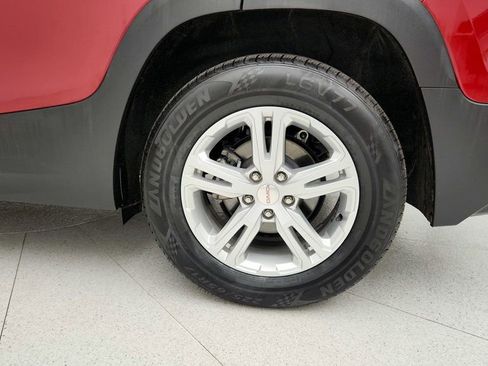 Used 2021 GMC Terrain SLE w/ Driver Convenience Package image 9