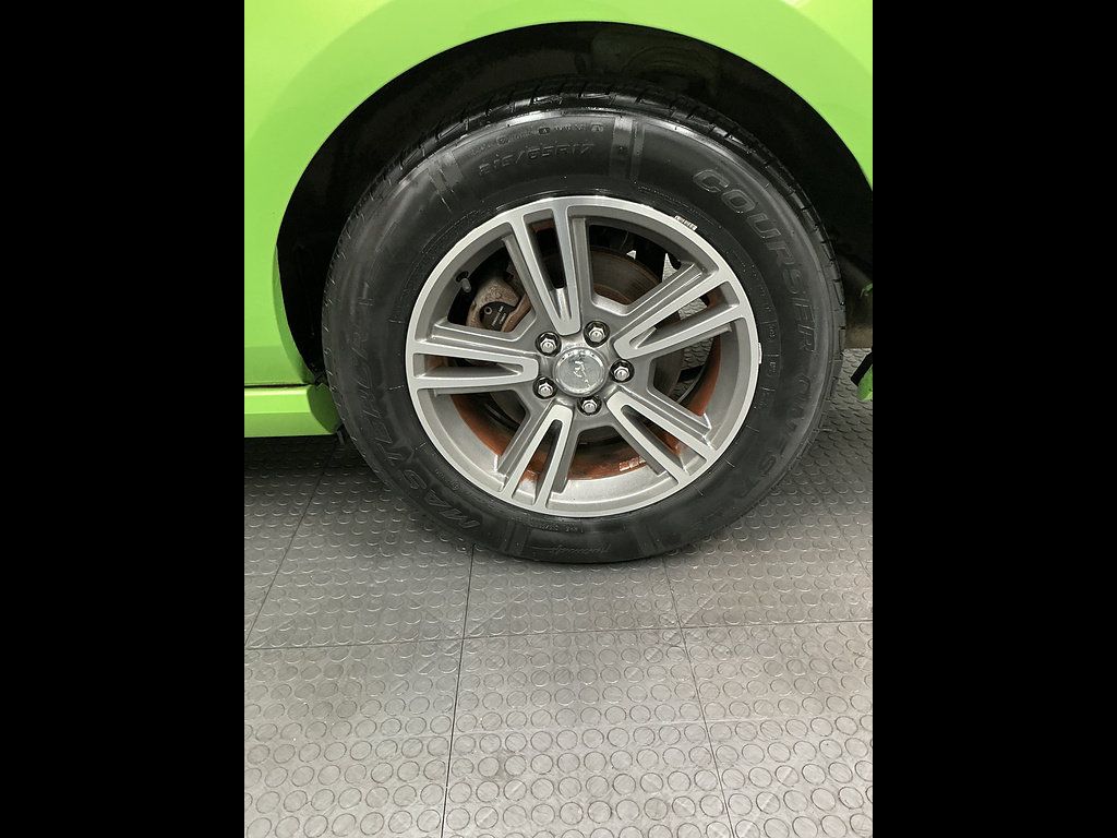 Used 2013 Ford Mustang Premium RWD image 21
