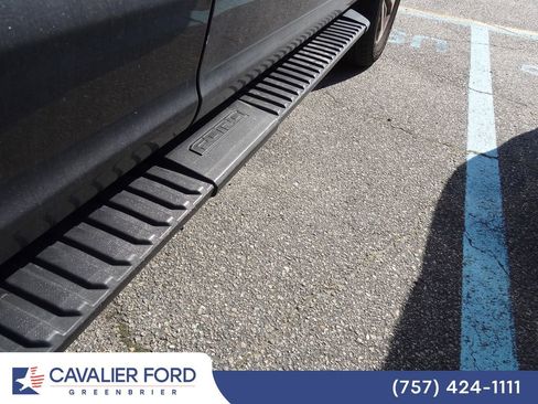 Used 2018 Ford F150 XL w/ Equipment Group 101A Mid AWD/4WD image 10