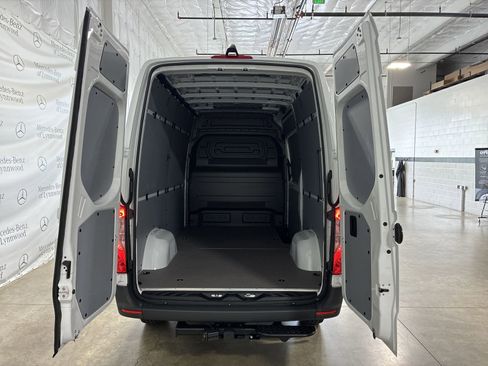 New 2025 Mercedes-Benz Sprinter 2500 image 16