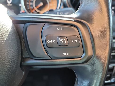 Used 2020 Jeep Wrangler Unlimited Sport AWD/4WD image 32