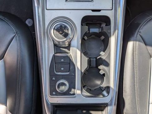 Used 2023 Ford Explorer XLT w/ Equipment Group 202A image 16