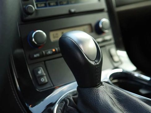 Used 2008 Chevrolet Corvette Convertible w/ Preferred Equipment Group image 27