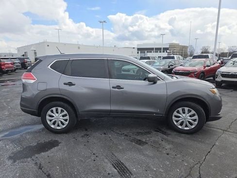 Used 2016 Nissan Rogue S image 12