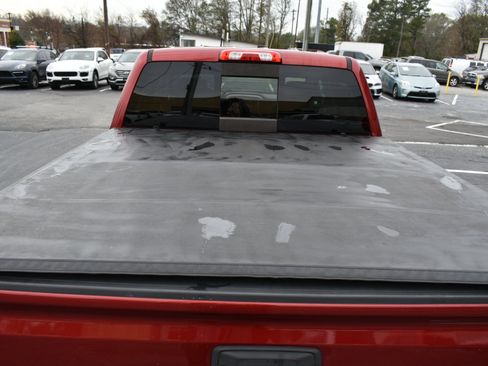 Used 2018 Chevrolet Silverado 1500 LT w/ All Star Edition image 45