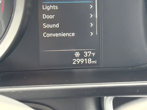 Used 2023 Hyundai Elantra SEL image 18