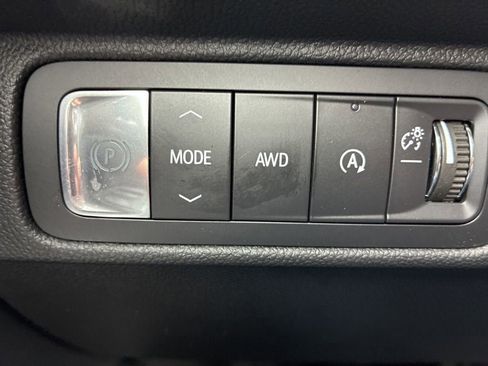 New 2026 Chevrolet Traverse LT w/ LPO, Floor Liner Package image 23