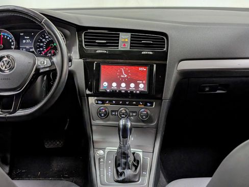 Used 2015 Volkswagen e-Golf SEL Premium FWD image 22
