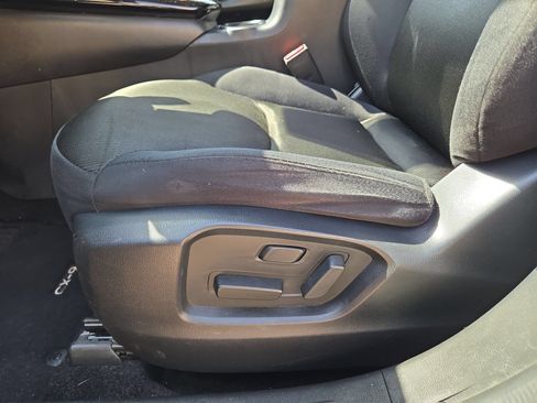 Used 2022 MAZDA CX-9 Sport AWD/4WD image 17